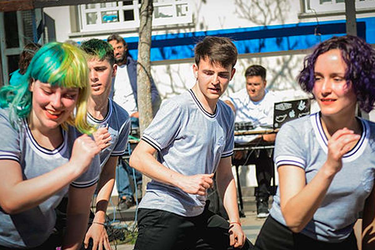 Fotos del nivel secundario colegio privado Libertas