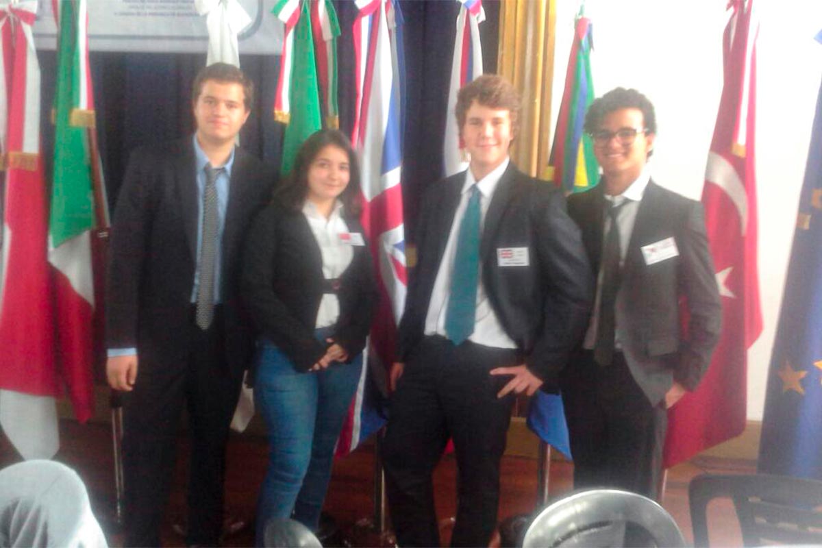 Fotos del nivel secundario colegio privado Libertas